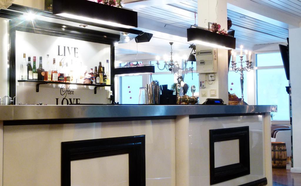 Hotell Silverhatten 阿杰洛格 外观 照片